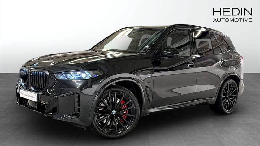 Bild 1 av BMW X5 xDrive50e M Sport Pro Pano HUD H&K 360 Sky Lounge
