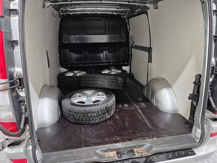 Bild 5 av Mercedes-Benz Vito 122 CDI 3.0t SKÅP 3.0 V6 224HK Aut
