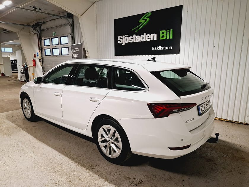 Bild 3 av Škoda Octavia Kombi Skoda 2.0 TDI Style Drag Värmare Kamera Navi Carplay