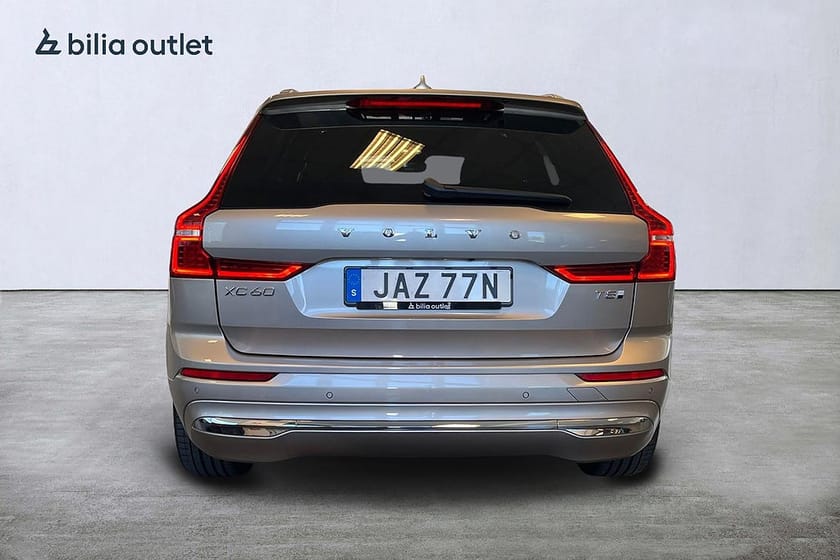Bild 5 av Volvo XC60 Recharge T8 AWD Ultra Bright 456hk / Fullspecad B&W