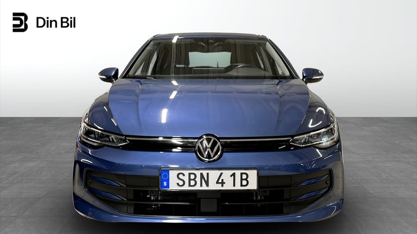 Bild 4 av Volkswagen Golf 1.5 eTSI 150hk DSG Drag B-kamera