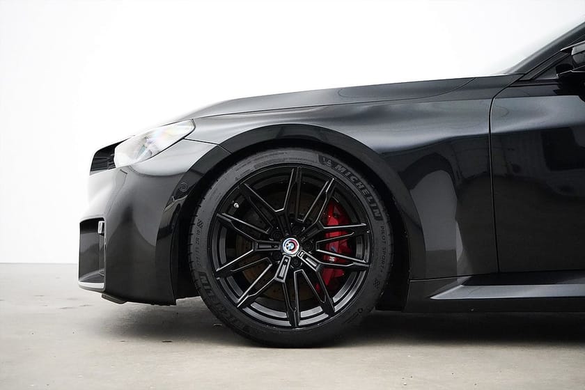 Bild 2 av BMW M2 Manuell / 460hk / M Drive / H&K / Kolfiber