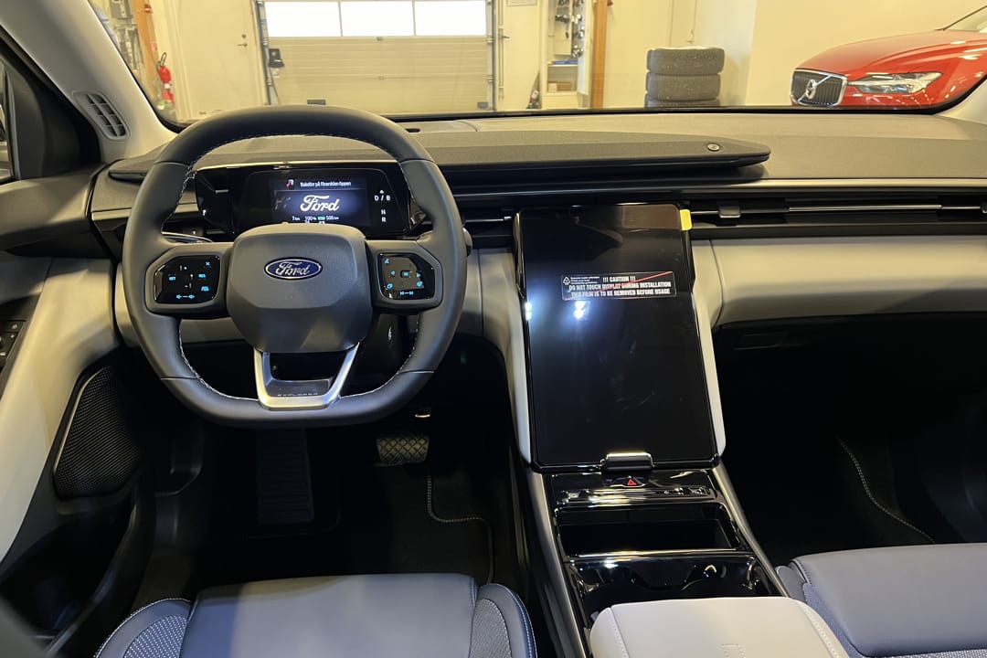 Ford Explorer EV Extended Range RWD