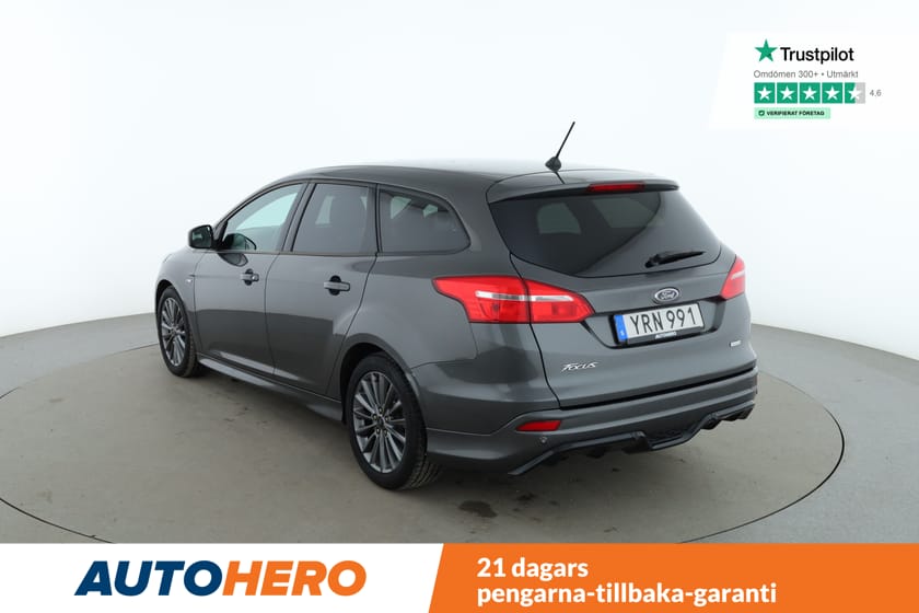 Bild 3 av Ford Focus Kombi 1.0 ST-Line / Rattvärme, CarPlay