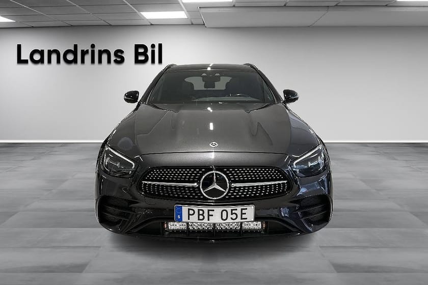 Bild 2 av Mercedes-Benz E 300 T de 4MATIC Kombi Laddhybrid AMG-LINE