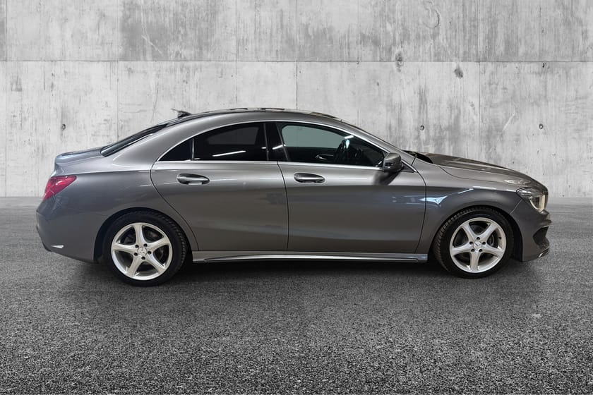 Bilde 4 av Mercedes-Benz CLA 180 amg line//Ryggekamera//Lav km//
