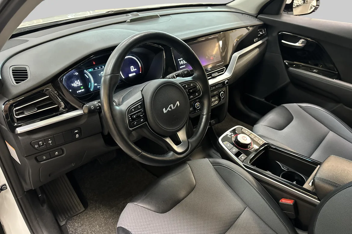 picture of a car