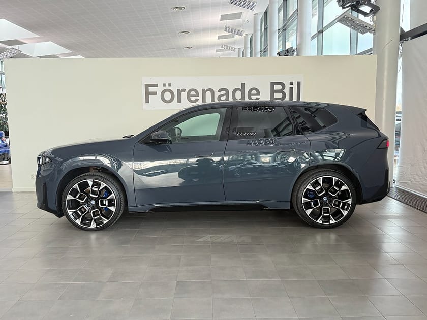Bild 3 av BMW iX3 50 xDrive Supercharged Edition M Sport Panorama Head-Up