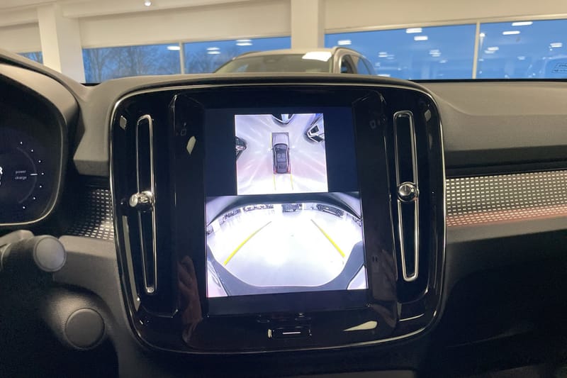 Volvo EC40 Twin Motor Performance