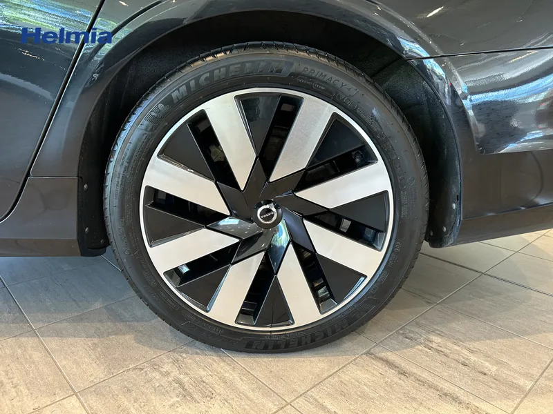 Bild 15 av 15 – Volvo V90 Recharge T6 Plus Dark