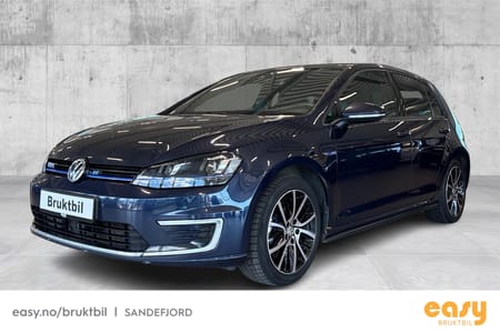 Volkswagen Golf GTE Plug-in/ACC/R.kam/Navi/Apple-Android/EU 11.27+++