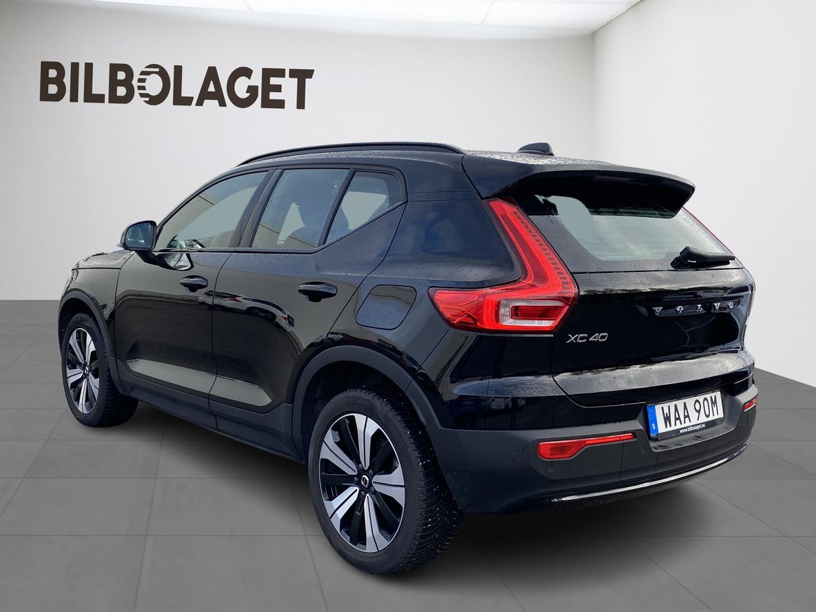 Volvo XC40 2023 - miniatyr 2