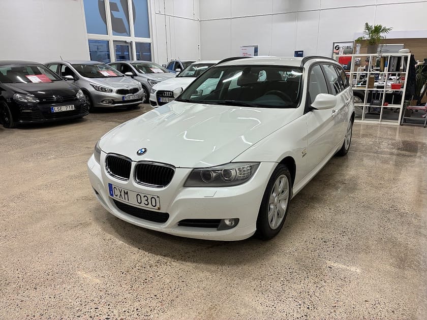 Bild 4 av BMW 320d xDrive Touring 320 *RÄNTEKAMPANJ 3.45%* Drag Aut SoV