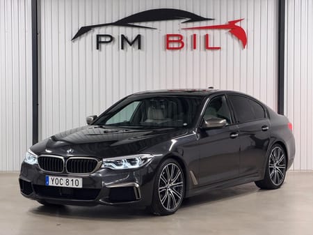 BMW M550i xDrive Sedan