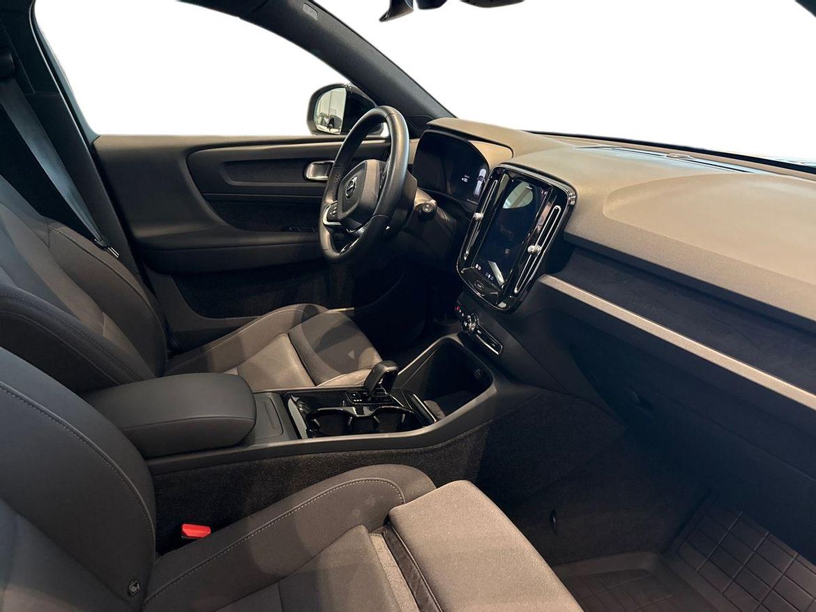 Volvo XC40 2023 - miniatyr 12