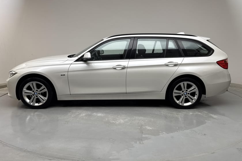 Bild 2 av BMW 320d xDrive Touring Touring, F31 (184hk) Sport Line
