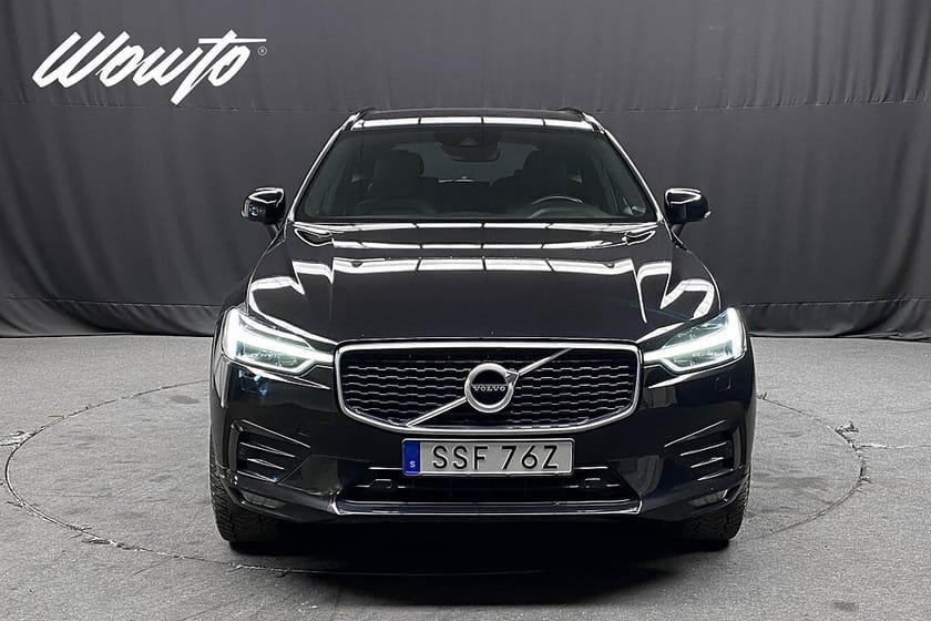 Bild 2 av Volvo XC60 B4 AWD 197HK R-Design /Drag /Värmare /H/K