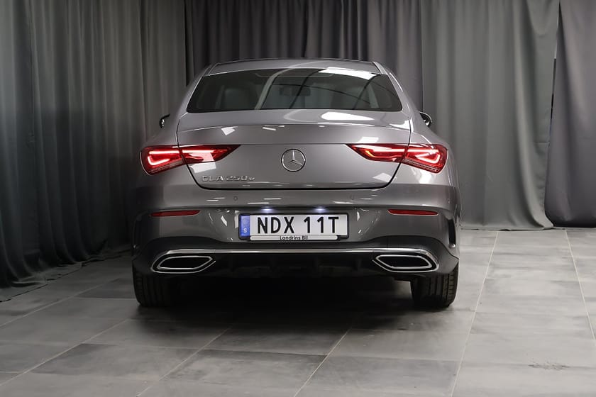 Bild 4 av Mercedes-Benz CLA 250 e AMG Premium Burmester Pano Keyless MOMS