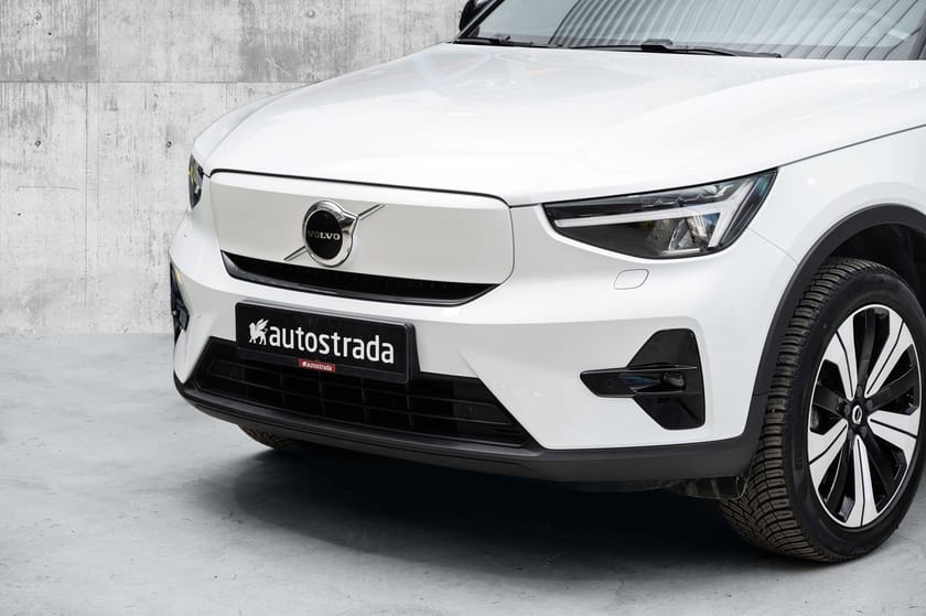 Bilde 2 av Volvo XC40 Recharge Twin motor AWD I H. feste I Oppvarmet ratt I Adaptiv cruise