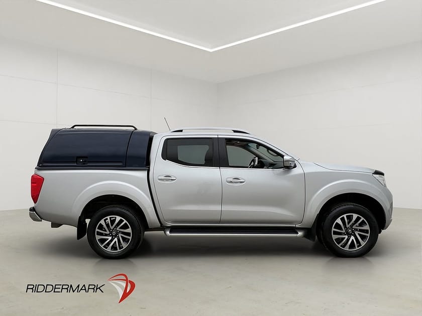 Bild 2 av Nissan Navara Dubbelhytt Tekna 2.3 dCi 4WD M/K-Värm Drag Kåpa Taklucka