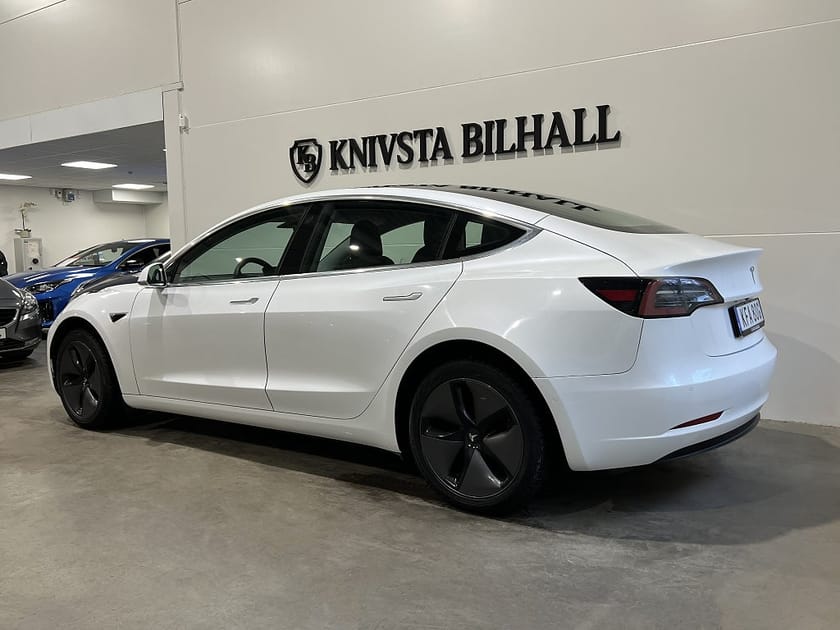 Bild 2 av Tesla Model 3 Standard Range Plus Leasbar 258hk