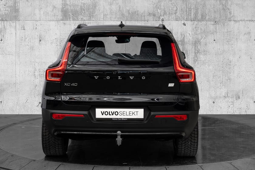Bilde 5 av Volvo XC40 Recharge Twin motor El. Plus 408Hk. Hengerfeste!