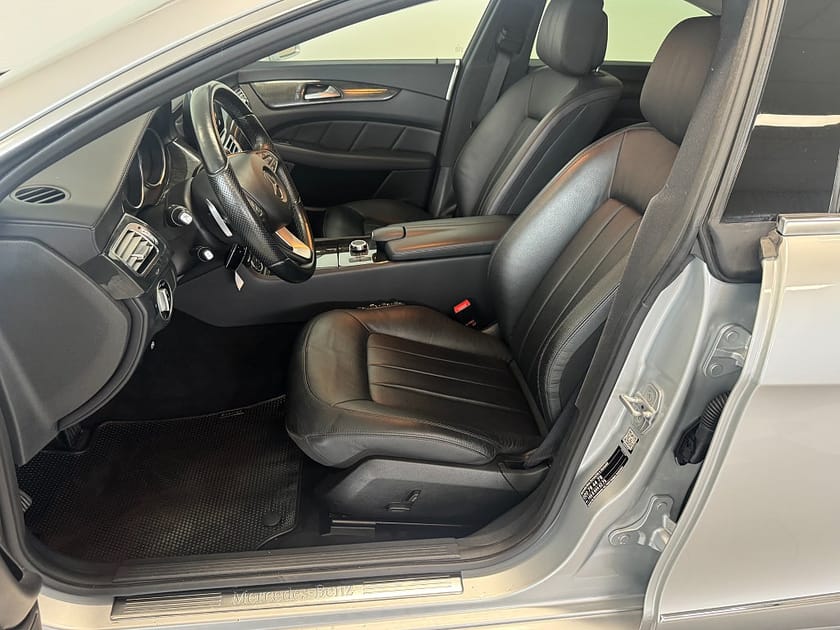 Bild 5 av Mercedes-Benz CLS 250 d 4MATIC 7G-Tronic Plus VÄRMARE SKINN