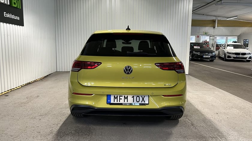 Bild 4 av Volkswagen Golf 1.5 eTSI ACT OPF Base 150hk Värmare Kamera Massage