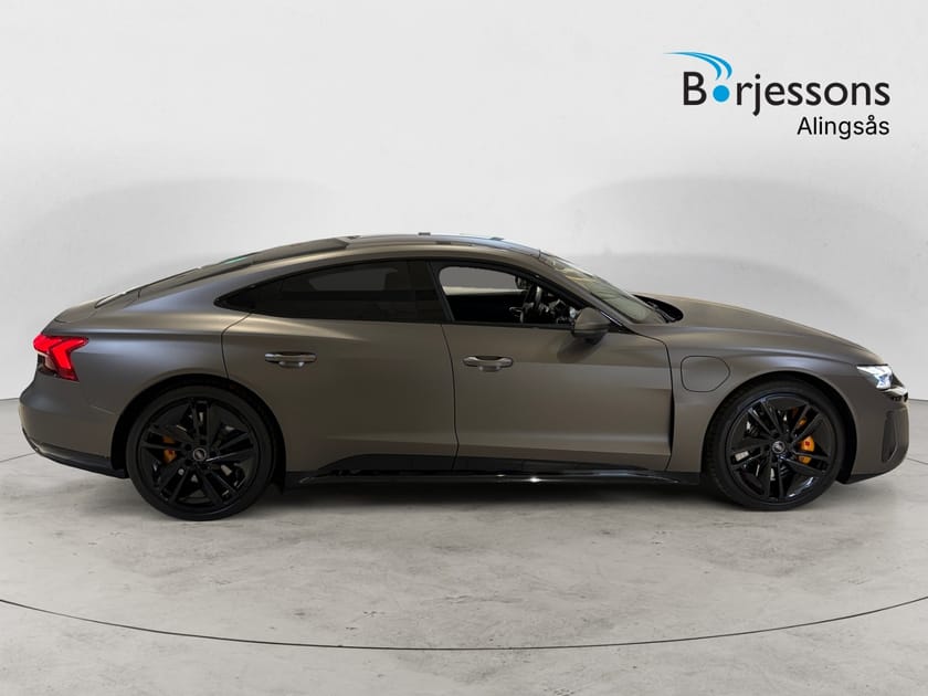 Bild 2 av Audi e-tron GT quattro 476hk Dynamik plus/Night vision/Laser/360