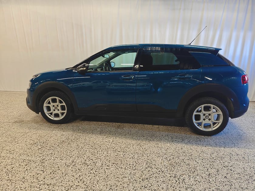 Bild 4 av Citroën C4 Cactus 1.2 PureTech Manuell, 110hk, Shine, Pano, Drag
