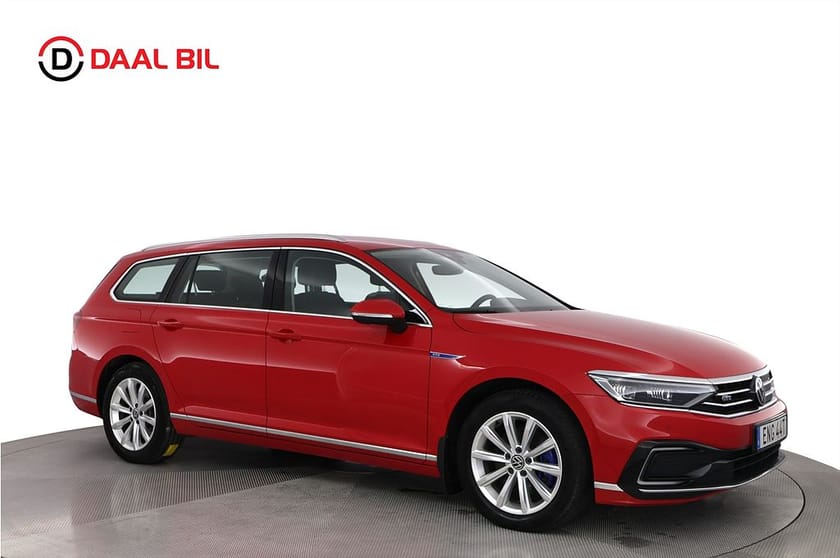 Bild 4 av Volkswagen Passat Sportscombi GTE SC 1.4 TSI 218HK EXECUTIVE P-VÄRM DRAG B-KAMERA