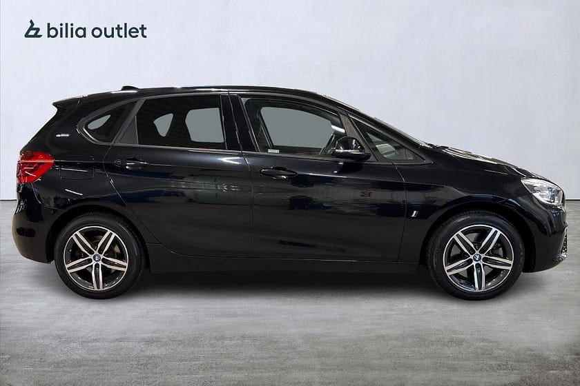 Bild 5 av BMW 225xe Active Tourer aut Sport line 224hk Navi HuD