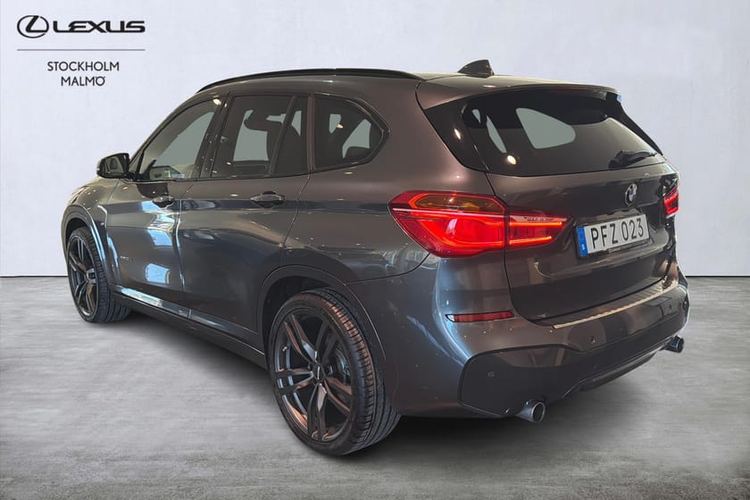Bild 3 av BMW X1 xDrive20d M-Sport 190hk Drag HUD Harman Kardom Navi Keyless Backkamera