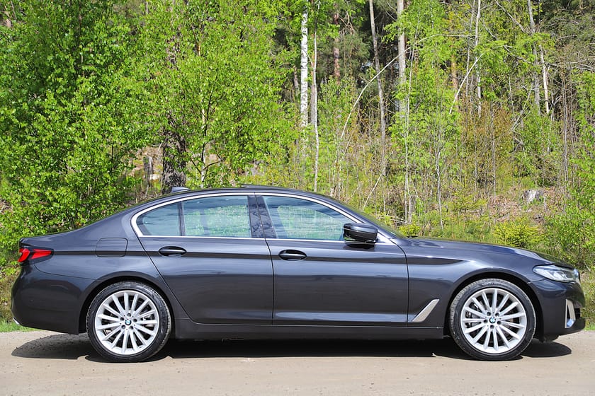 Bild 2 av BMW 545e xDrive Sedan 