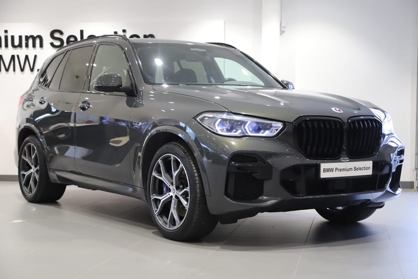 Bild 1 av BMW X5 xDrive45e iPerformance M sport Dragkrok Individual Innovation - Autowåx Bil