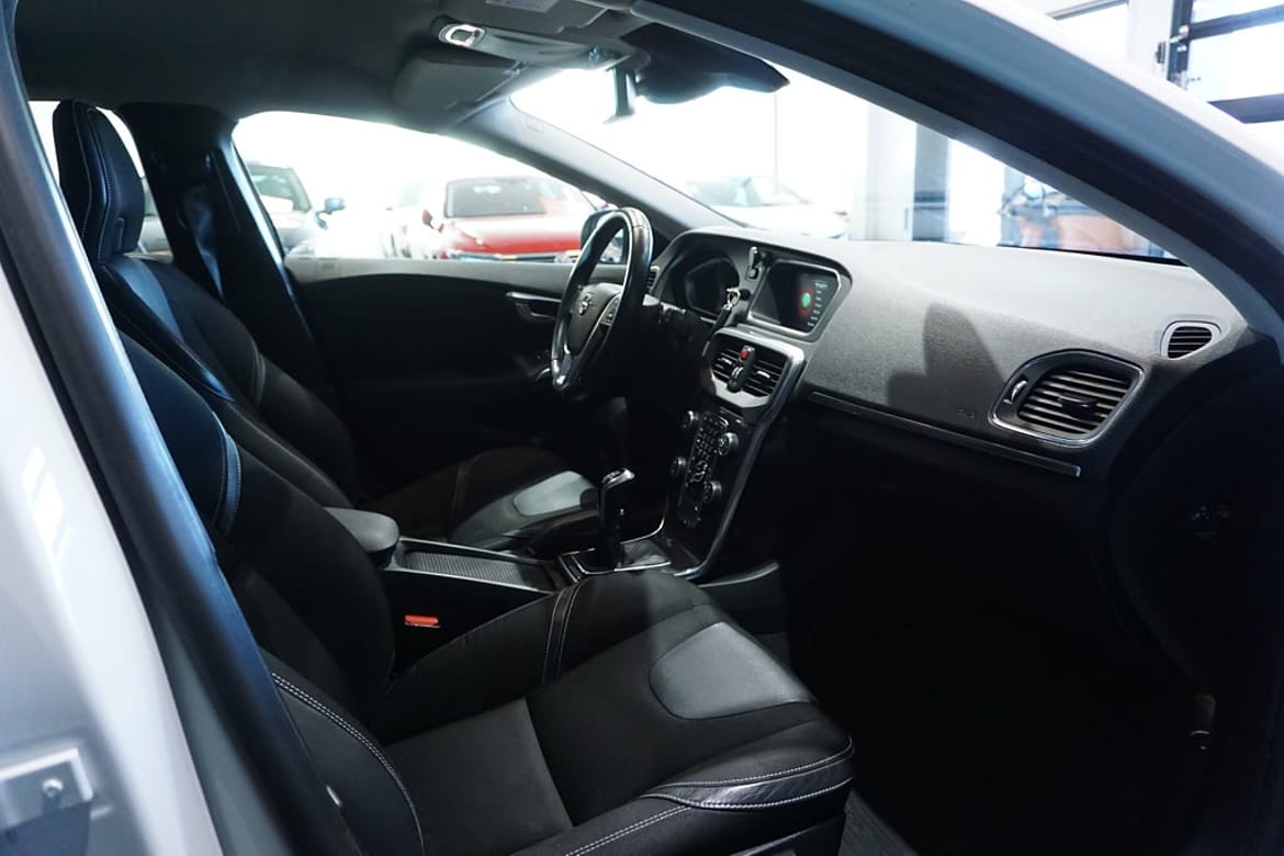 Volvo V40 2017 - miniatyr 13