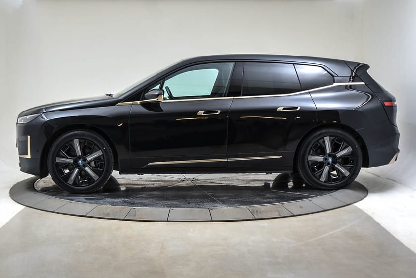 Bilde 2 av BMW iX xDrive40 Fully Charged
