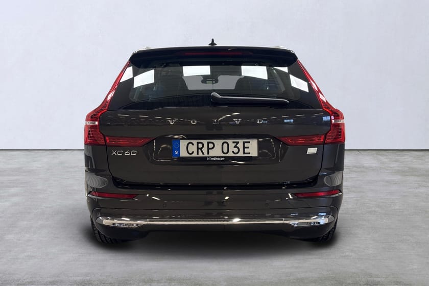 Bild 5 av Volvo XC60 Recharge T6 Core Edition (Drag, Pano, Kamera)