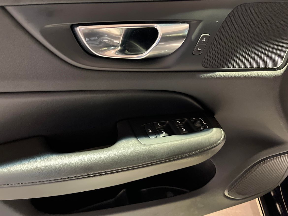 Volvo V60 2022 - miniatyr 15