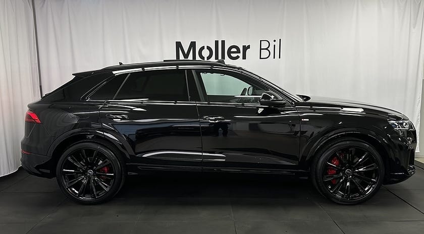 Bild 2 av Audi Q8 60 TFSI e quattro SUV TFSI-e Selection/ B&O/ HUD/23''/Pano
