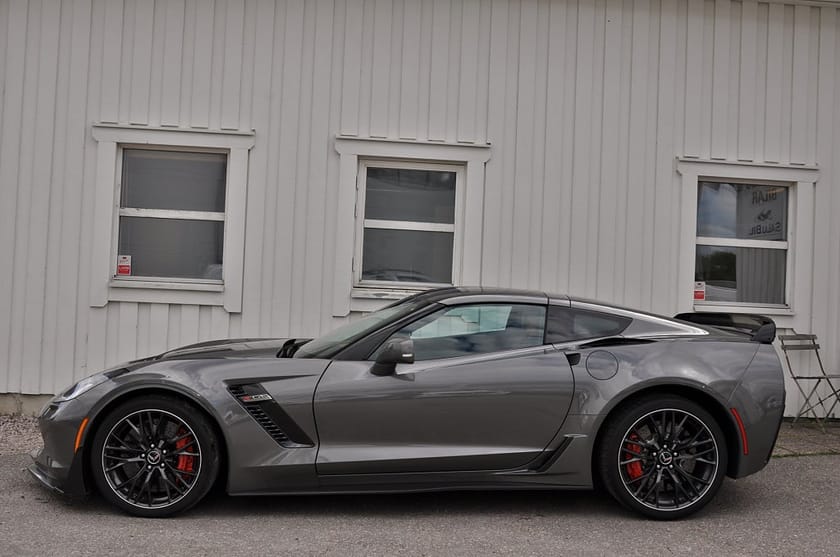 Bild 3 av Chevrolet Corvette Z06 C7 659HK Z07 Paket Kolfiber HUD Bose Svensksåld