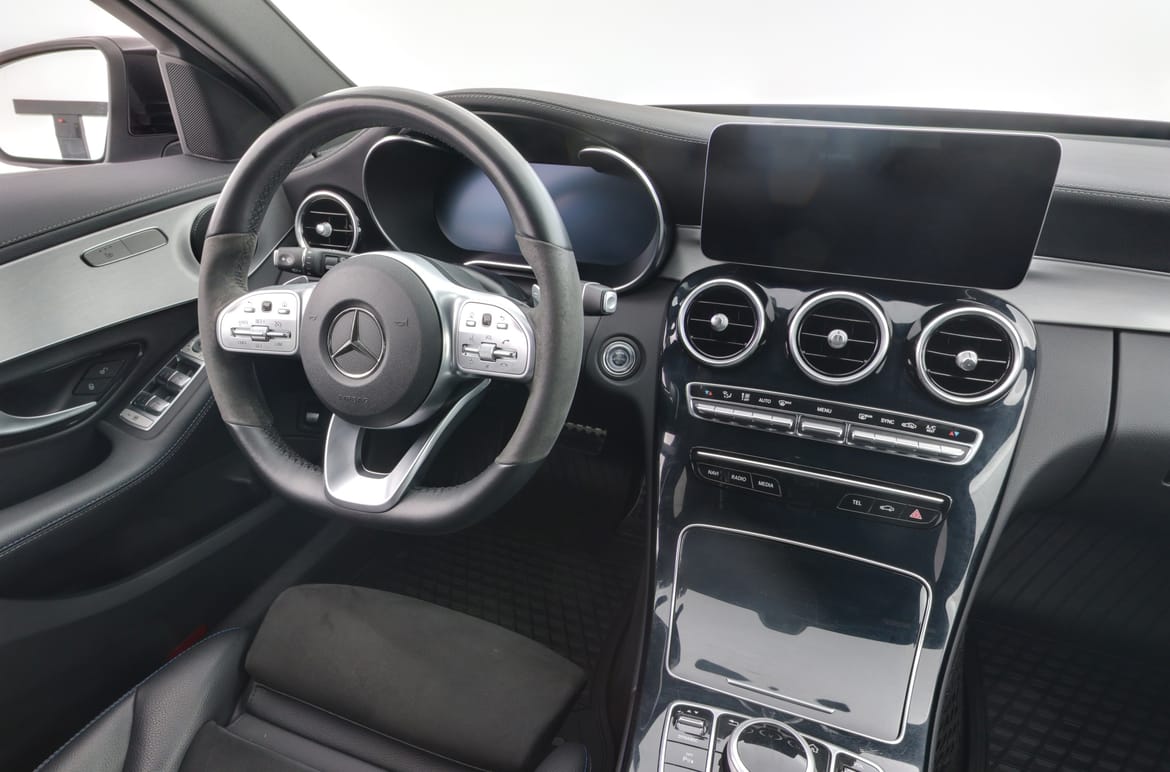 Mercedes-Benz C-Klass 2020 - miniatyr 10