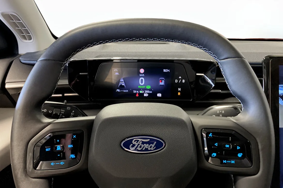 Ford Explorer EV Extended Range RWD