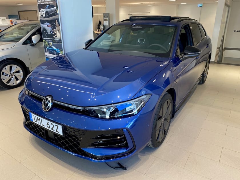 Bild 1 av Volkswagen Passat Variant eHybrid R-LINE 1.5 TSI 272HK