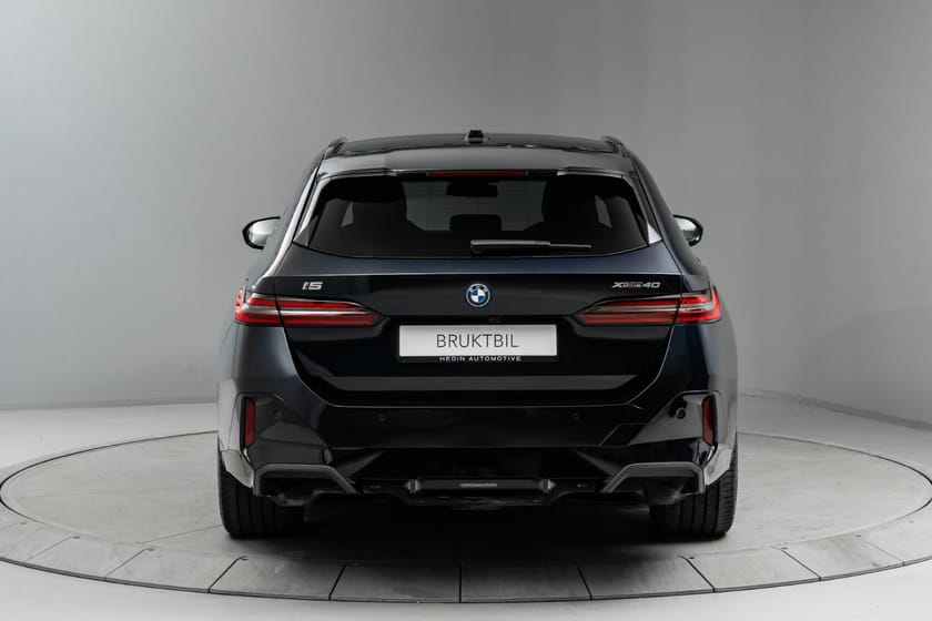 Bilde 2 av BMW i5 xDrive40 Touring Fully Charged Premium E (K)