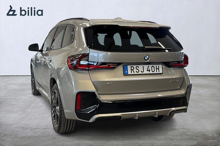 Bild 2 av BMW X1 sDrive18i M Sport Driving Assistant Plus Navi 19" Drag