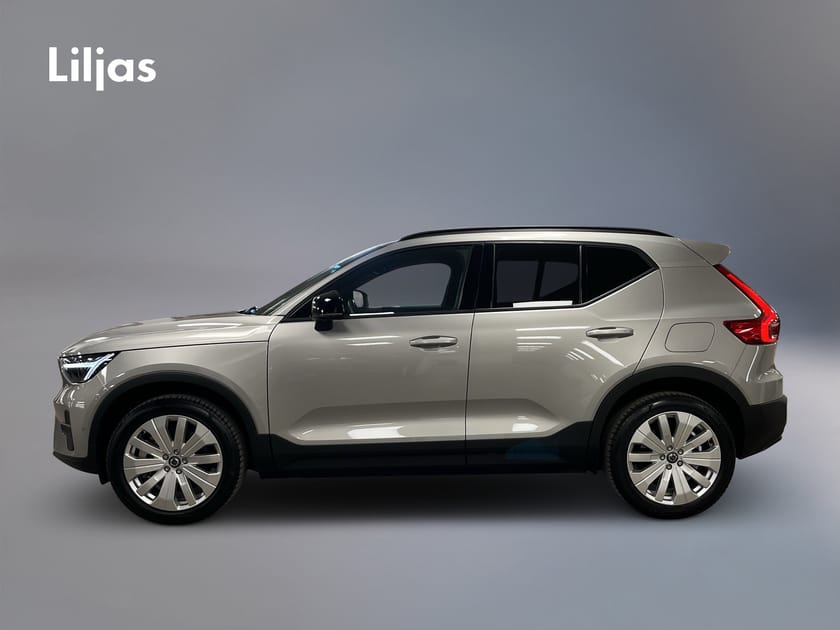 Bild 3 av Volvo EX40 Single Motor Extended R Core SE//360-Kamera//