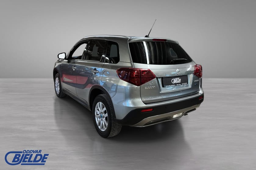 Bilde 5 av Suzuki Vitara HEV AllGrip 4x4 1.5 GLX Safetech FullHybrid
