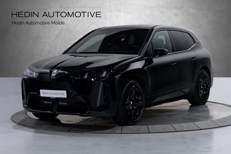 BMW iX xDrive60