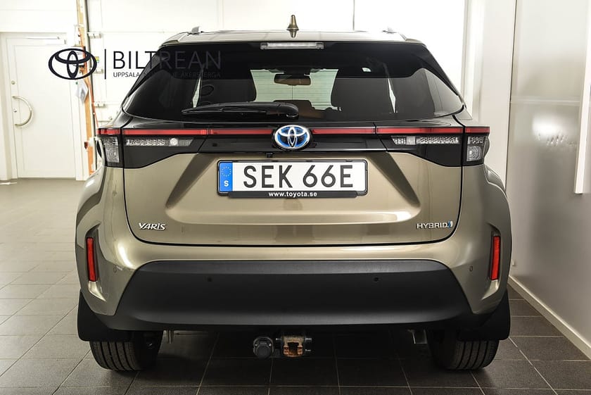 Bild 4 av Toyota Yaris Cross Hybrid Elhybrid Style Pluspaket Drag JBL Head-Up Backkamera